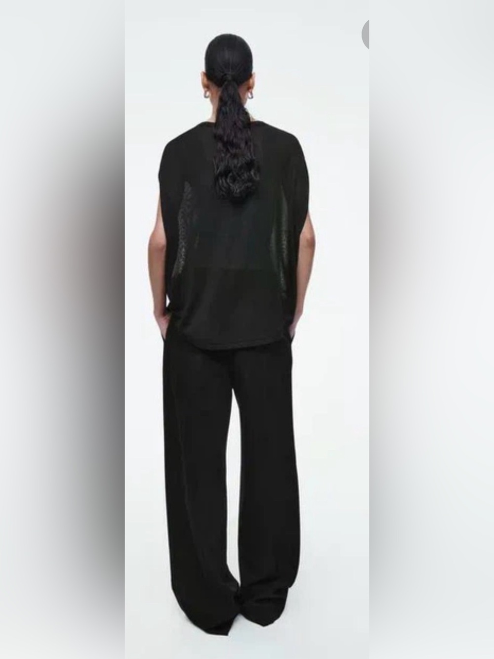 COS Knitted Circle-Cut T-Shirt Black Size XS - Picture 2 of 6